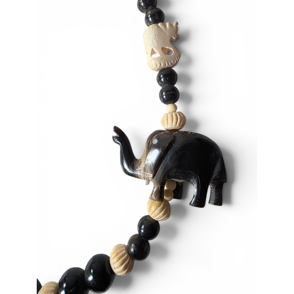 Vintage Chunky African Safari Carved Wood Elephant Necklace Deadstock - Picture 2 of 7